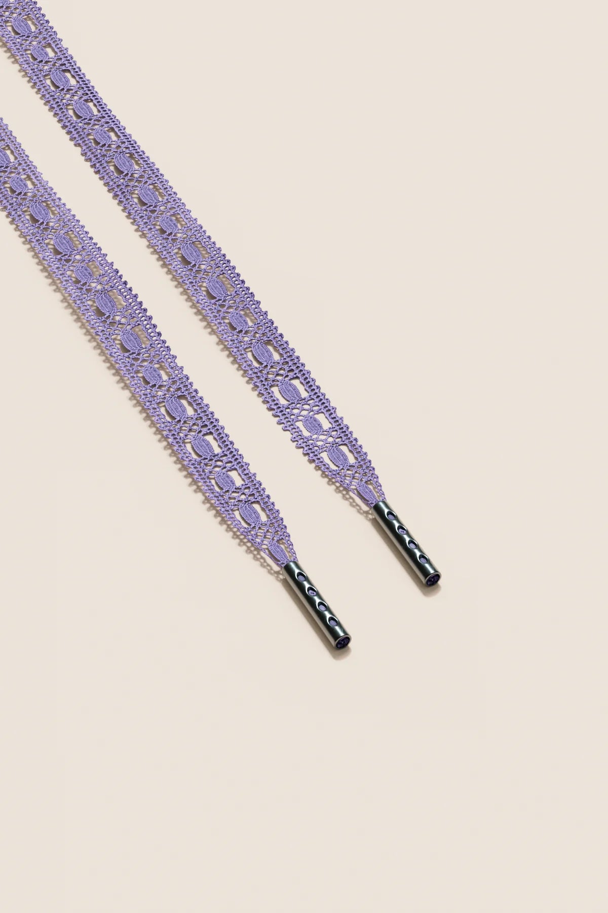 Senkels Purple Crochet Shoelaces with Black Nickel Aglets