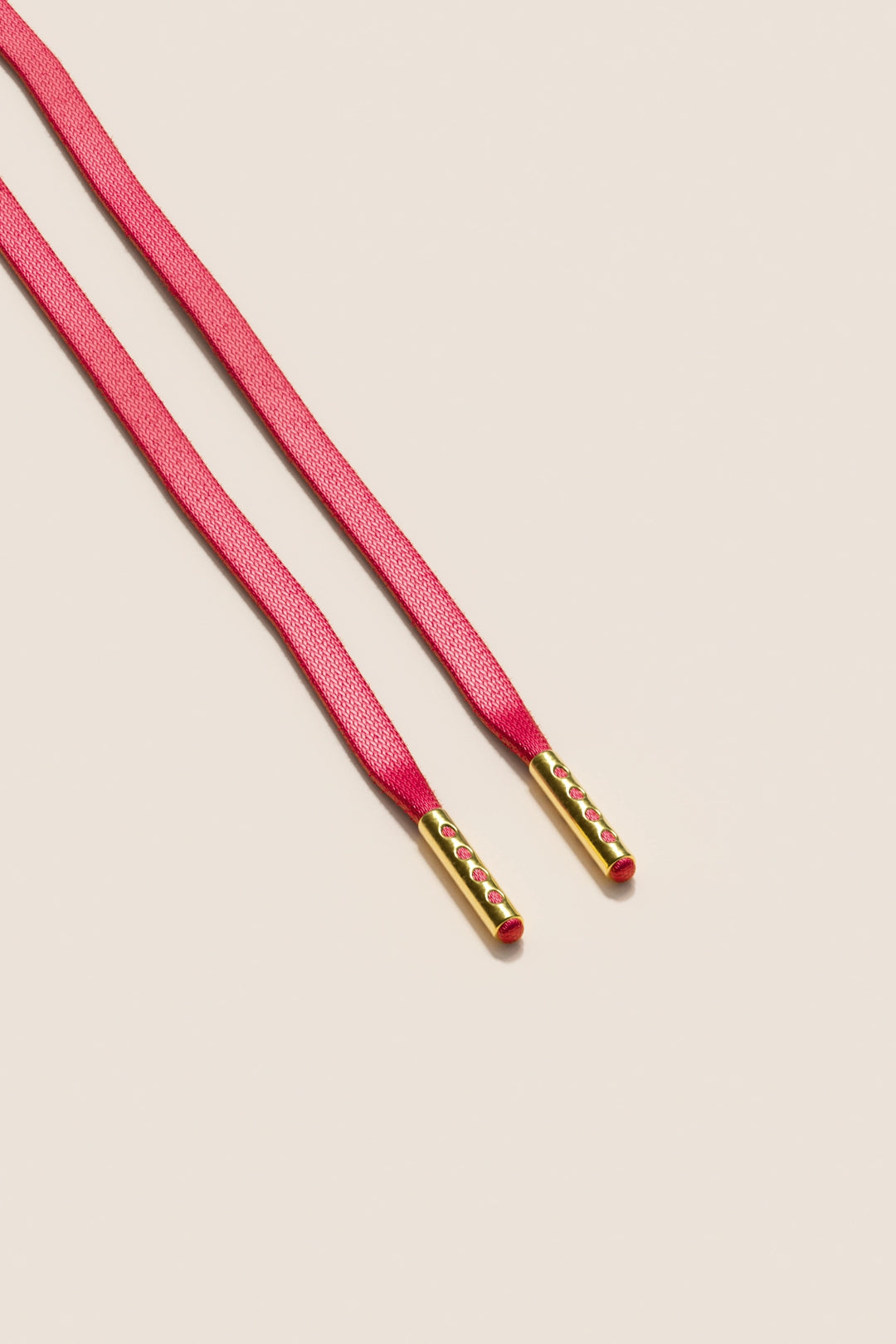Senkels Cerise Pink 3mm Flat Waxed Shoelaces with Gold Aglets