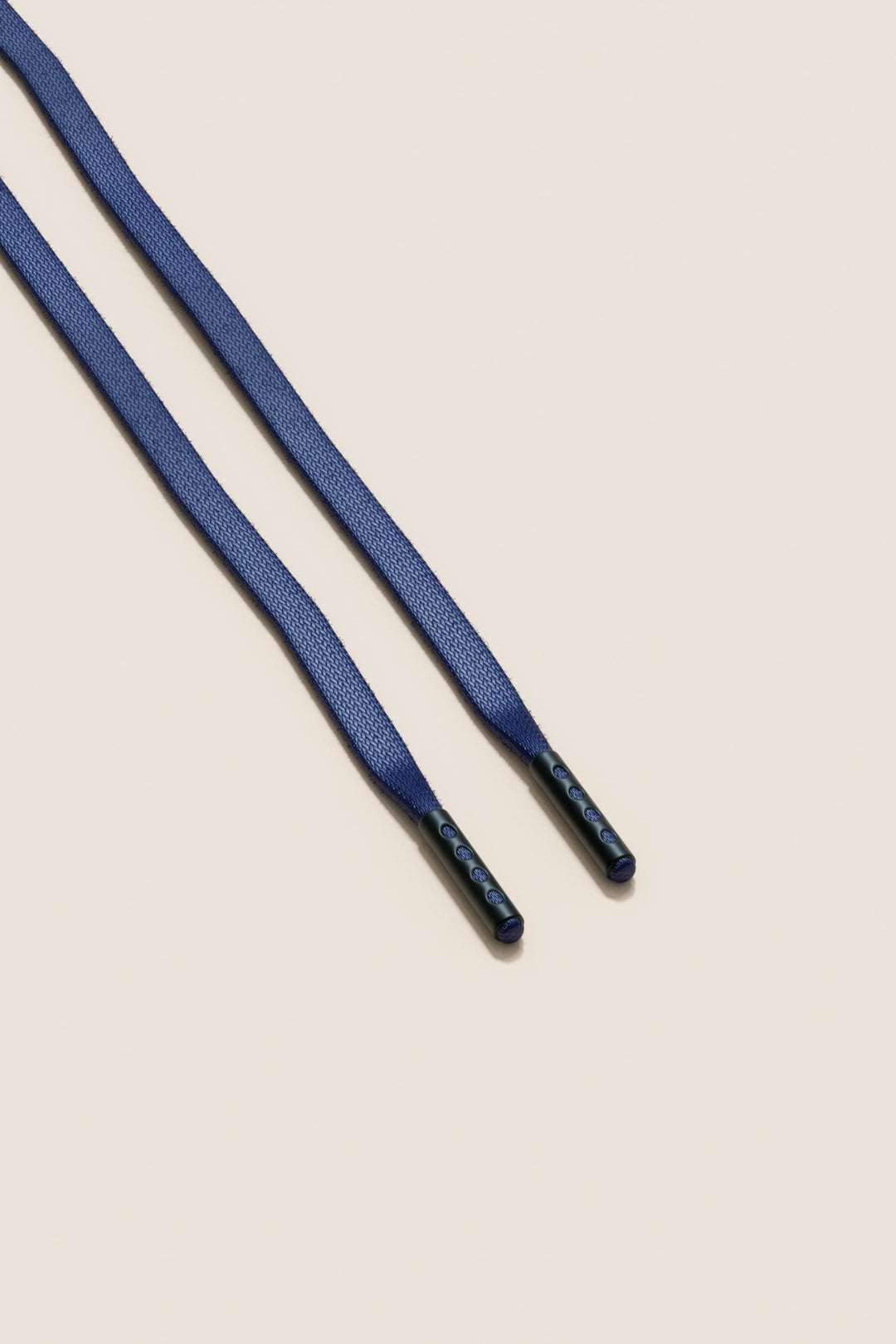 Senkels Navy 3mm Flat Waxed Shoelaces with Black Matte Aglets