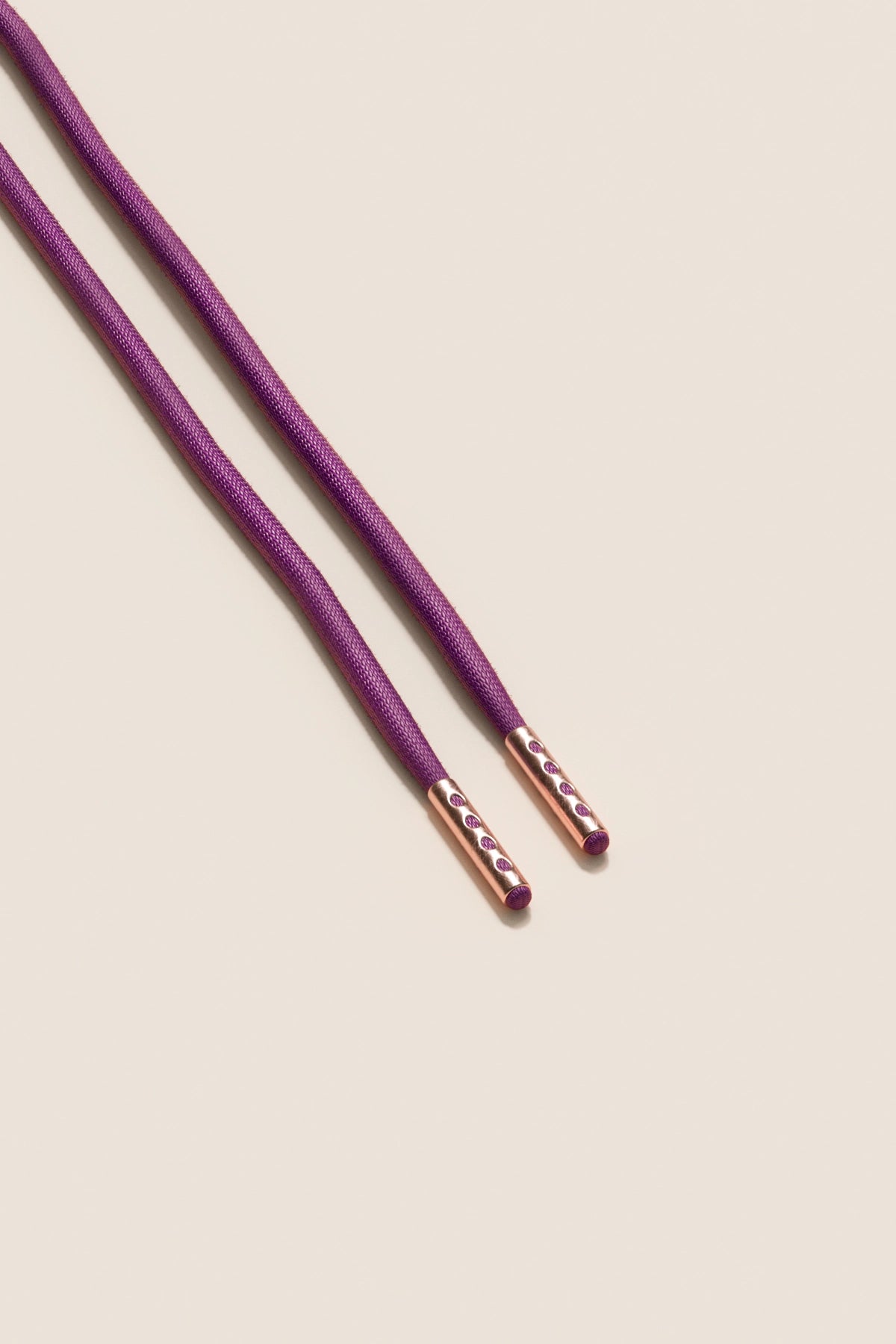 Senkels Plum 4mm Round Waxed Shoelaces with Rose Gold Aglets