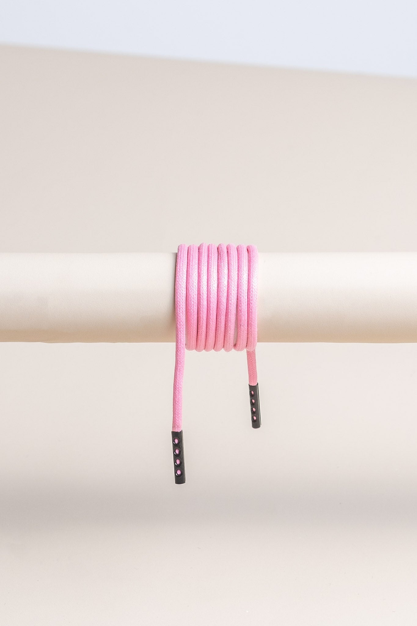 Flamingo Pink - Round Waxed Shoelaces | Senkels