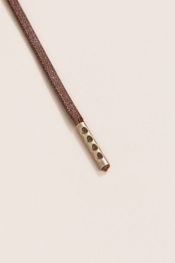 Medium Brown - Round Waxed Shoelaces | Senkels